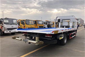 台前汽车救援补胎