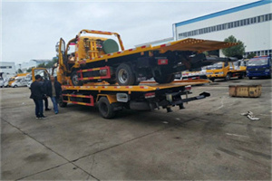 台前同城汽车补胎